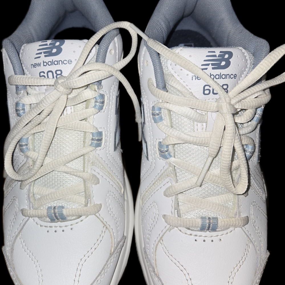 New Balance 608v5 Trainers